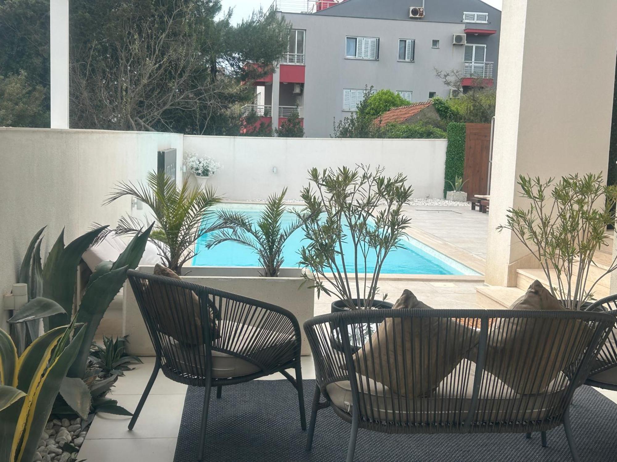 Superior Apartment *